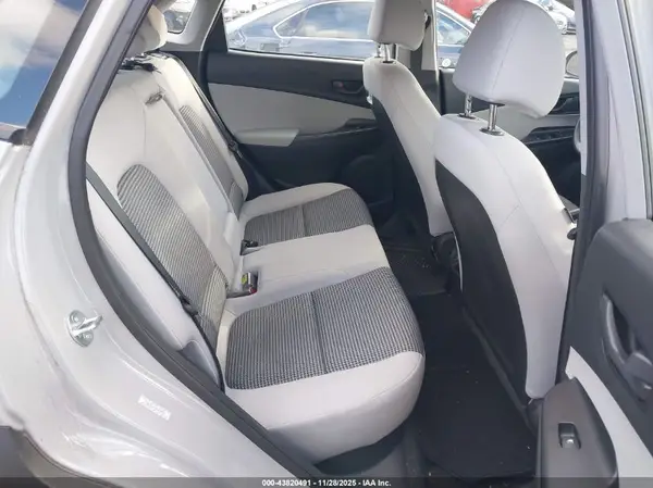 KM8K2CAB4PU030847 2023 HYUNDAI KONA - Image 8