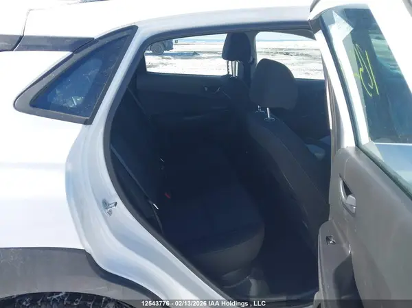 KM8K2CAB4PU033215 2023 HYUNDAI KONA - Image 8