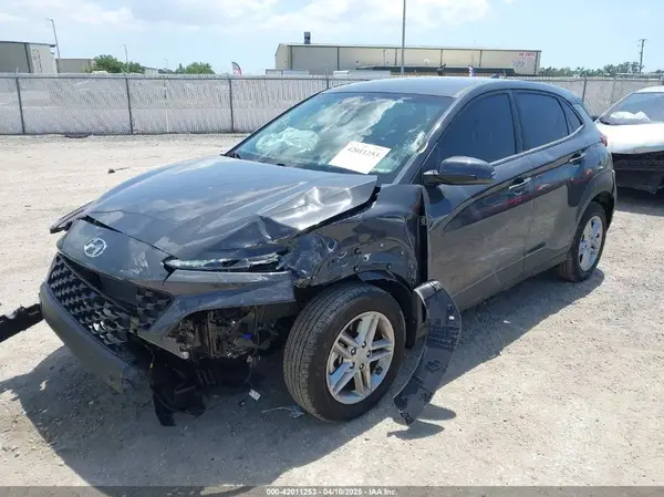 KM8K2CAB4PU044179 2023 HYUNDAI KONA - Image 2