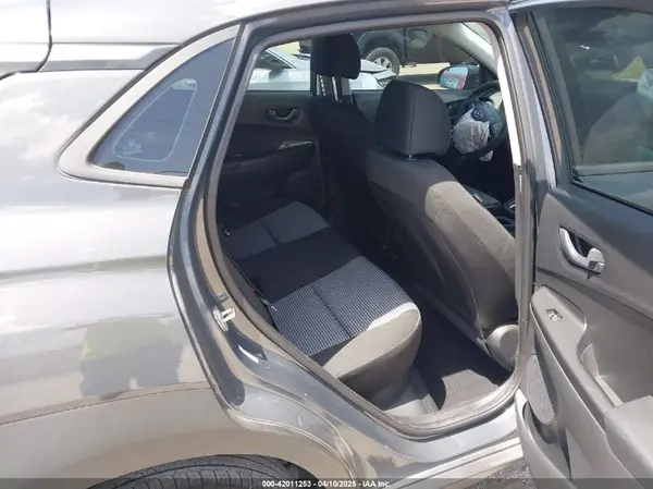 KM8K2CAB4PU044179 2023 HYUNDAI KONA - Image 8
