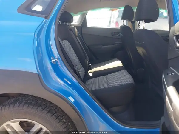 KM8K2CAB5NU773806 2022 HYUNDAI KONA - Image 8