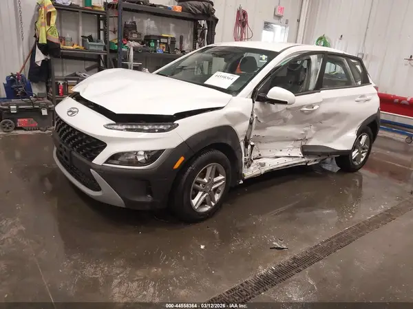 KM8K2CAB5NU776348 2022 HYUNDAI KONA - Image 2