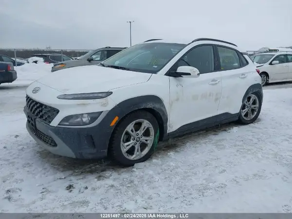 KM8K2CAB5NU864705 2022 HYUNDAI KONA - Image 2