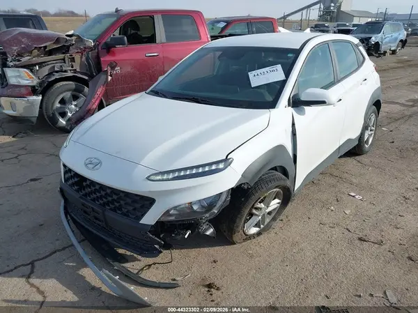 KM8K2CAB5NU913403 2022 HYUNDAI KONA - Image 2