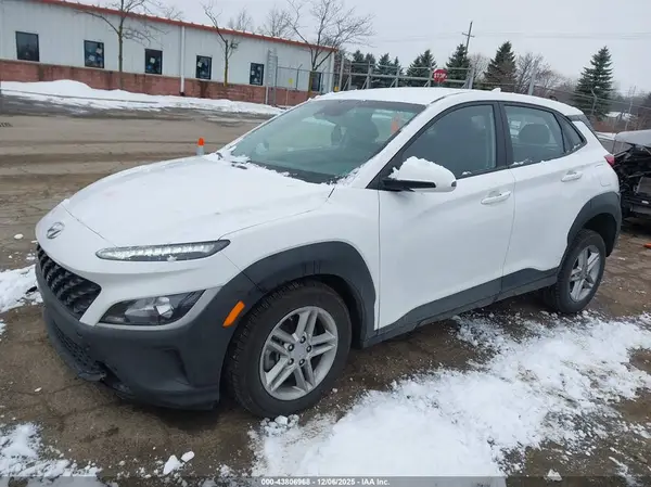 KM8K2CAB5PU063713 2023 HYUNDAI KONA - Image 2