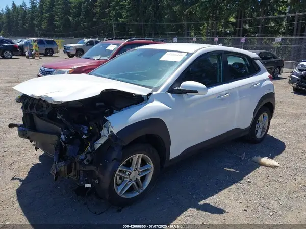 KM8K2CAB6NU836220 2022 HYUNDAI KONA - Image 2