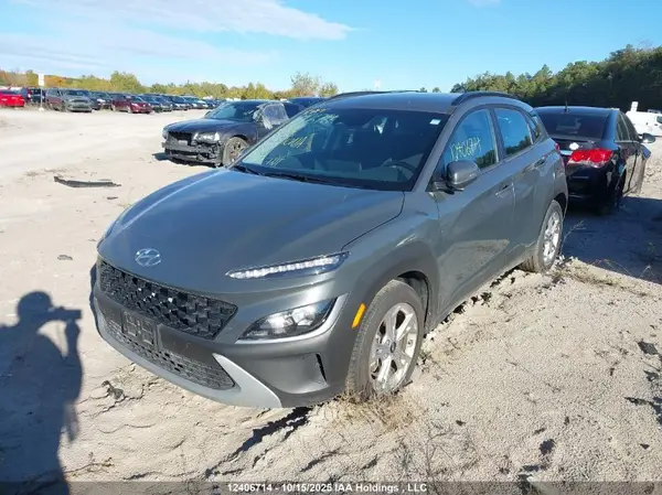 KM8K2CAB6PU038223 2023 HYUNDAI KONA - Image 2