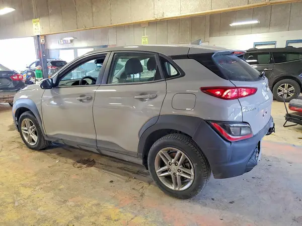 KM8K2CAB6PU963858 2023 HYUNDAI KONA - Image 2