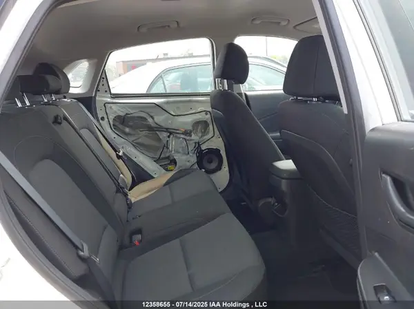 KM8K2CAB7PU011371 2023 HYUNDAI KONA - Image 8