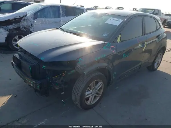 KM8K2CAB7PU012830 2023 HYUNDAI KONA - Image 2