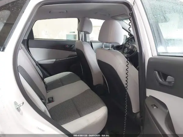 KM8K2CAB7PU054009 2023 HYUNDAI KONA - Image 8