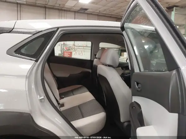 KM8K2CAB7PU058884 2023 HYUNDAI KONA - Image 8
