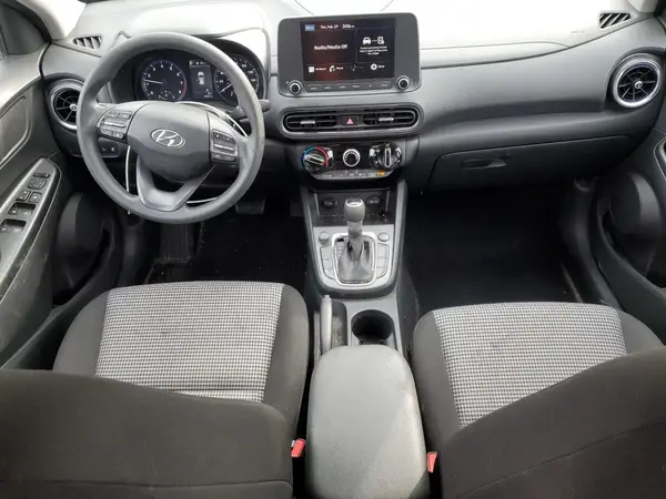 KM8K2CAB7PU062224 2023 HYUNDAI KONA - Image 8