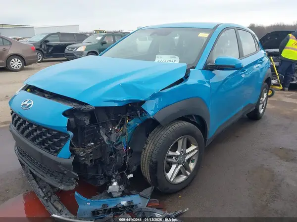 KM8K2CAB7PU981902 2023 HYUNDAI KONA - Image 2