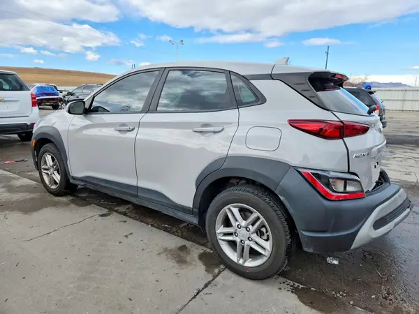 KM8K2CAB8NU807494 2022 HYUNDAI KONA - Image 2