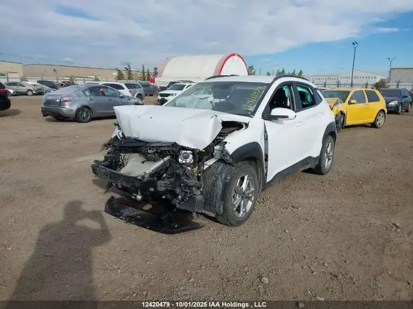 KM8K2CAB8NU861135 2022 HYUNDAI KONA - Image 2