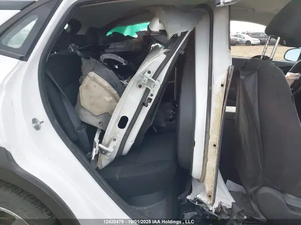 KM8K2CAB8NU861135 2022 HYUNDAI KONA - Image 8