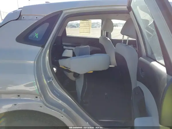 KM8K2CAB9NU903604 2022 HYUNDAI KONA - Image 8