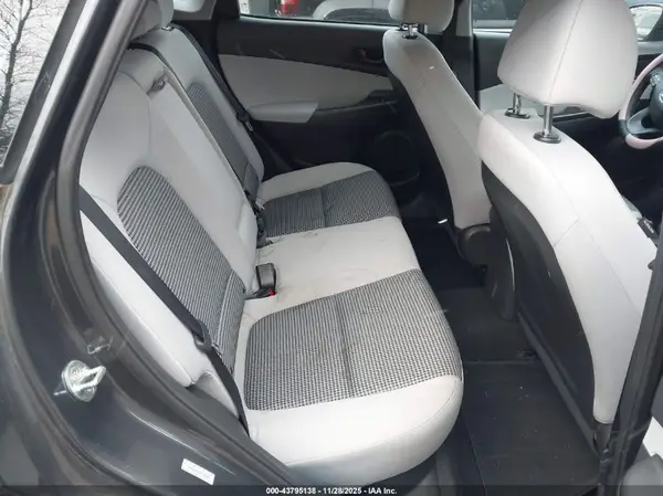KM8K2CABXNU779634 2022 HYUNDAI KONA - Image 8