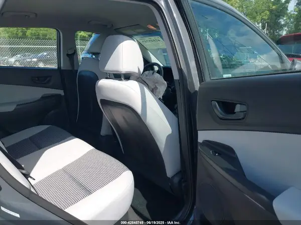 KM8K2CABXPU040413 2023 HYUNDAI KONA - Image 8