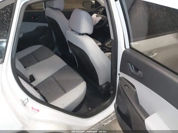 KM8K2CABXPU983885 2023 HYUNDAI KONA - Image 8