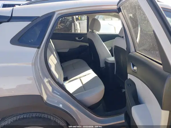 KM8K32AB0NU891561 2022 HYUNDAI KONA - Image 8