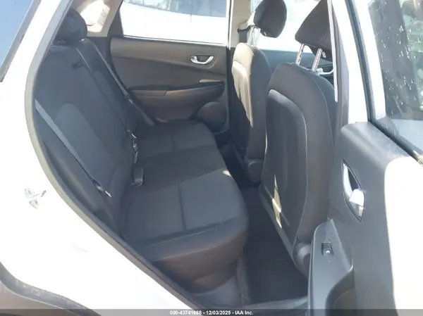 KM8K32AB1NU926446 2022 HYUNDAI KONA - Image 8