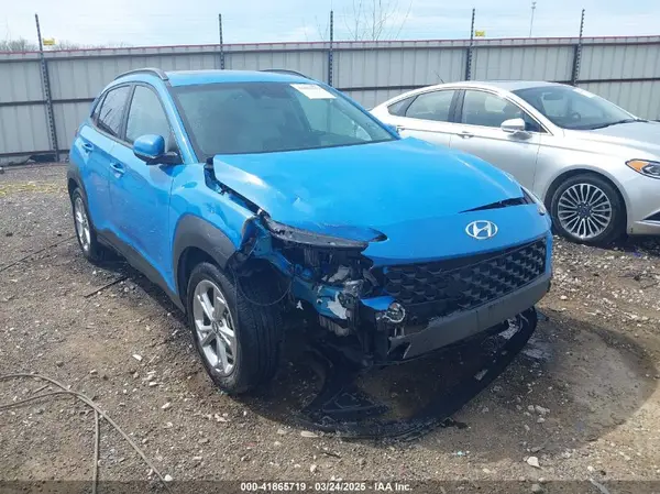 KM8K32AB2NU765962 2022 HYUNDAI KONA - Image 1