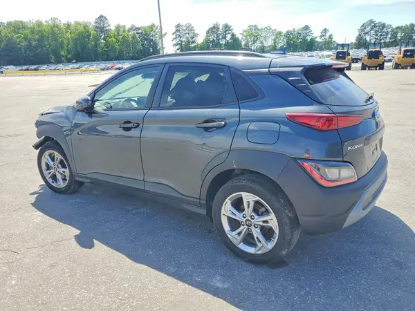 KM8K32AB2NU865687 2022 HYUNDAI KONA - Image 2