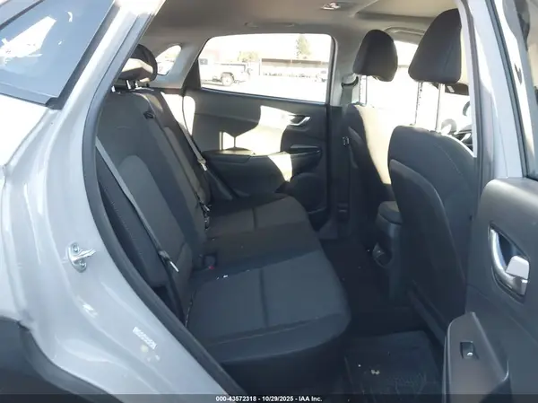 KM8K32AB3PU001329 2023 HYUNDAI KONA - Image 8