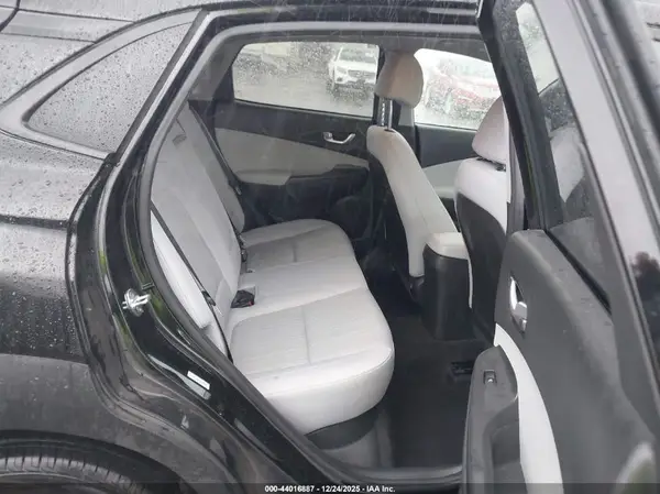 KM8K32AB4NU822338 2022 HYUNDAI KONA - Image 8