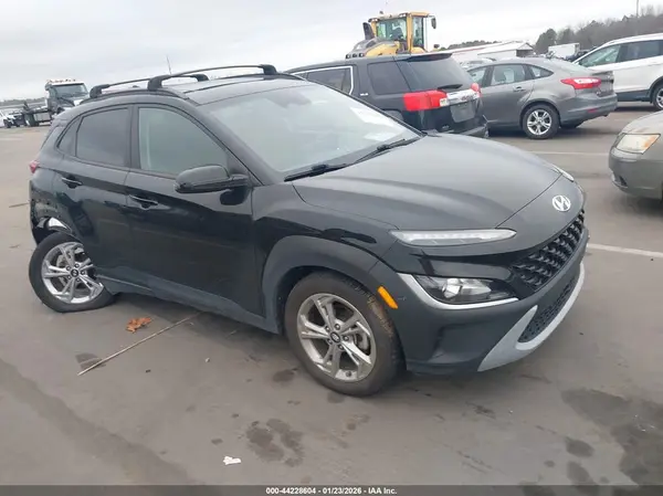 KM8K32AB4NU916333 2022 HYUNDAI KONA - Image 1