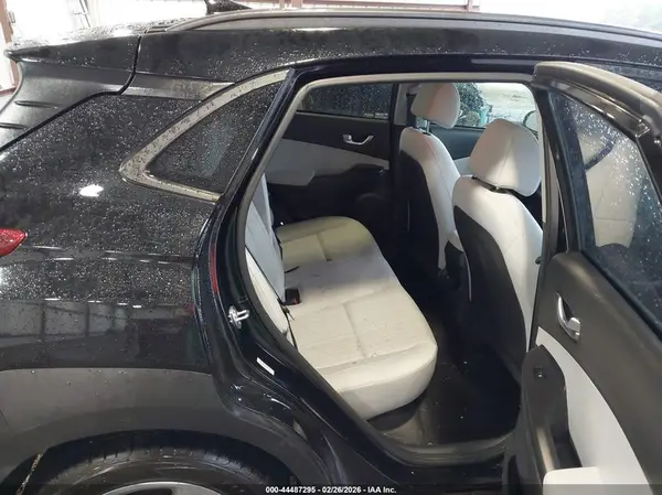 KM8K32AB5PU061063 2023 HYUNDAI KONA - Image 8