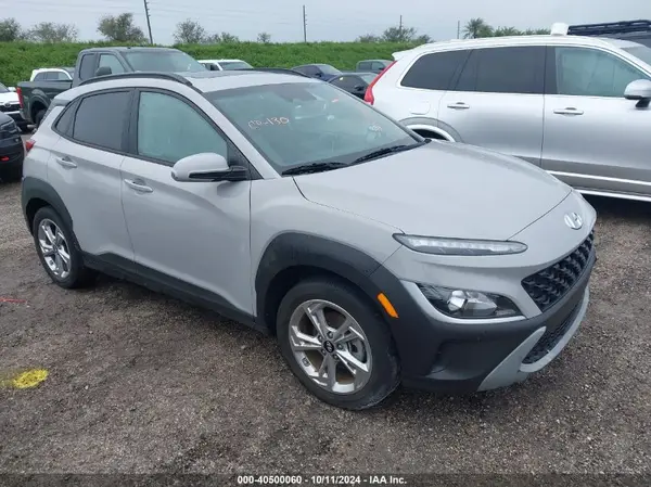 KM8K32AB6NU766385 2022 HYUNDAI KONA - Image 1