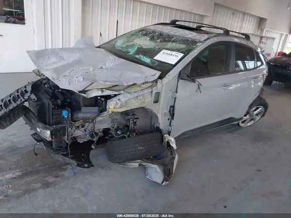 KM8K32AB6NU877972 2022 HYUNDAI KONA - Image 2