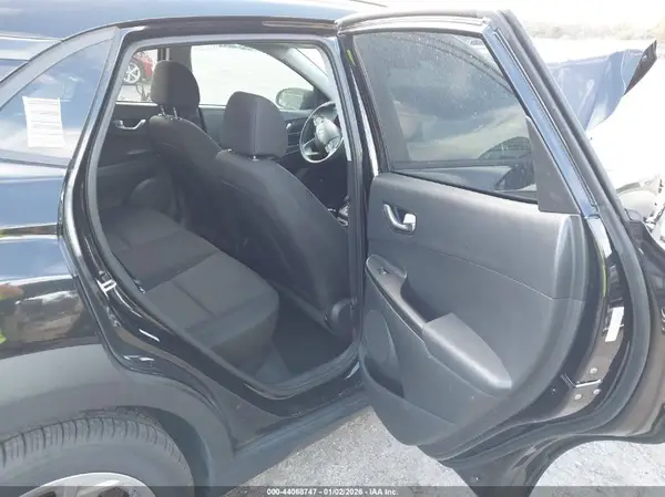 KM8K32AB7NU756948 2022 HYUNDAI KONA - Image 8