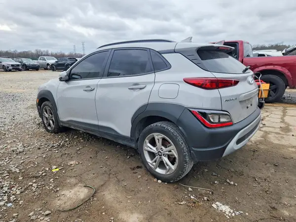 KM8K32AB7NU863742 2022 HYUNDAI KONA - Image 2