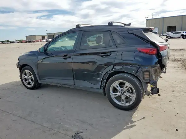 KM8K32AB8NU770714 2022 HYUNDAI KONA - Image 2