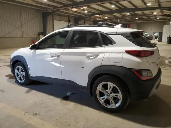 KM8K32AB8NU860705 2022 HYUNDAI KONA - Image 2