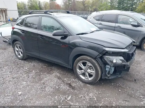 KM8K32AB9NU913976 2022 HYUNDAI KONA - Image 1