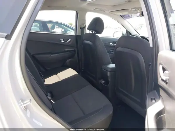 KM8K32AB9PU963845 2023 HYUNDAI KONA - Image 8