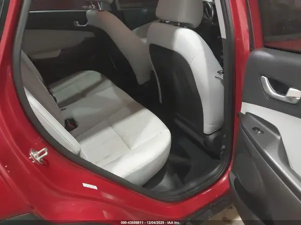 KM8K32ABXNU885461 2022 HYUNDAI KONA - Image 8