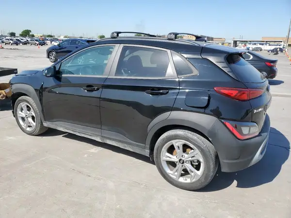 KM8K32ABXPU976572 2023 HYUNDAI KONA - Image 2