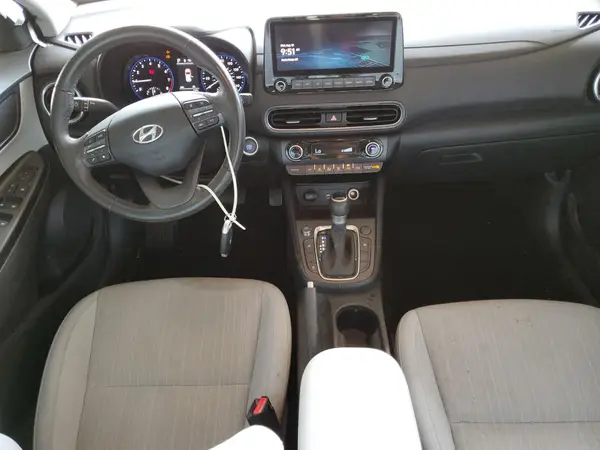 KM8K32ABXPU989662 2023 HYUNDAI KONA - Image 8