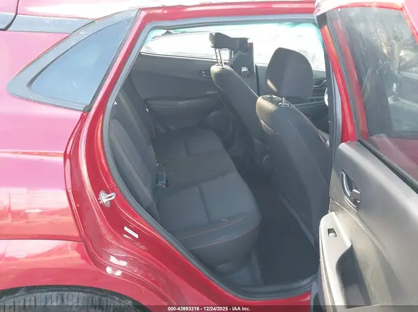 KM8K33A32NU842683 2022 HYUNDAI KONA - Image 8