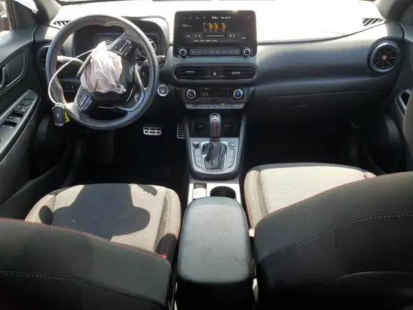 KM8K33A34NU899676 2022 HYUNDAI KONA - Image 8