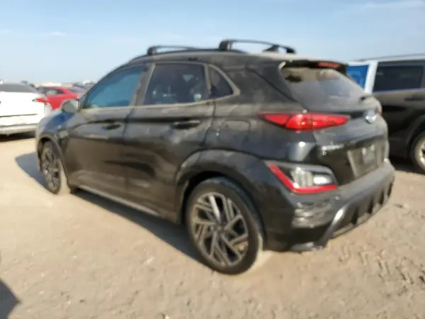 KM8K33A34NU913690 2022 HYUNDAI KONA - Image 2