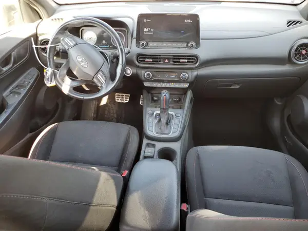KM8K33A34NU913690 2022 HYUNDAI KONA - Image 8