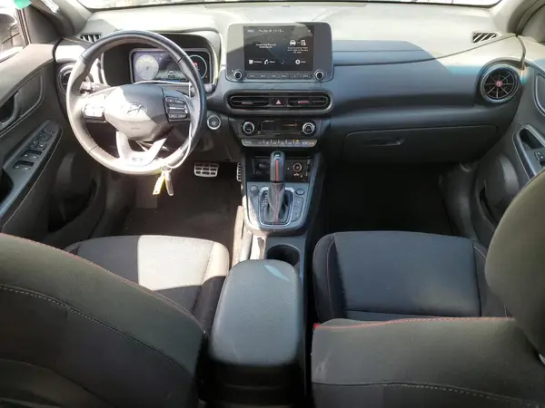 KM8K33A34NU919408 2022 HYUNDAI KONA - Image 8