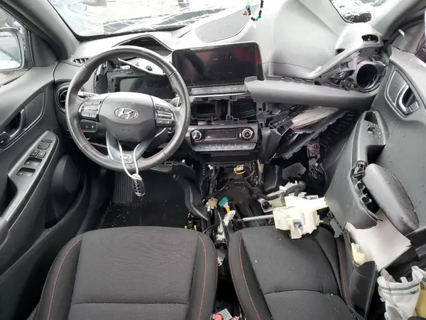 KM8K33A35NU830138 2022 HYUNDAI KONA - Image 8